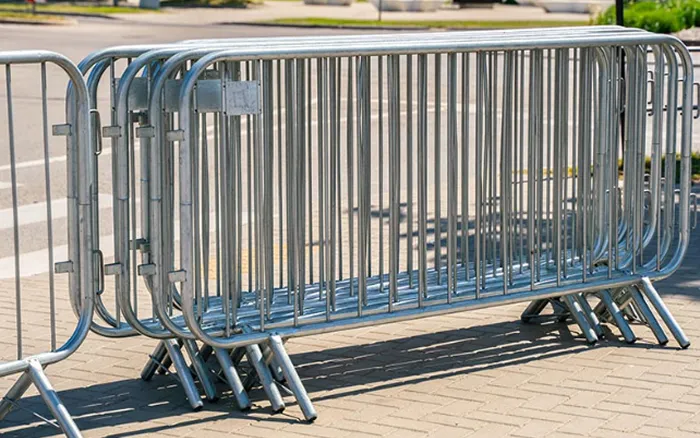 Soluções de barreiras temporárias para controle de multidões e segurança nas Olimpíadas de Paris de 2024 (França)