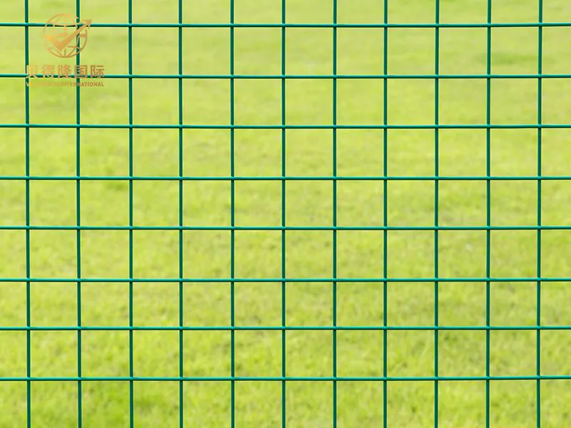 Malha soldada de PVC