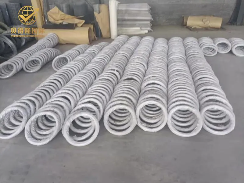 Arame eletrogalvanizado