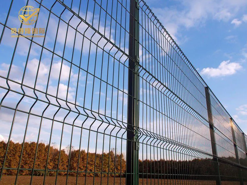 Postes de cerca de metal