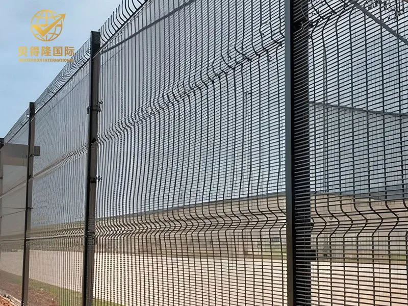 Cerca anti-escalada de alta segurança