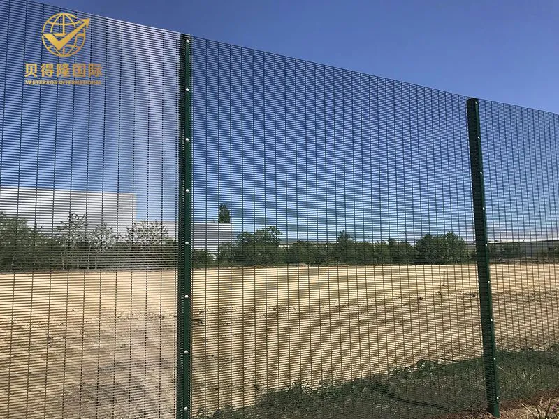 Cerca anti-escalada de alta segurança